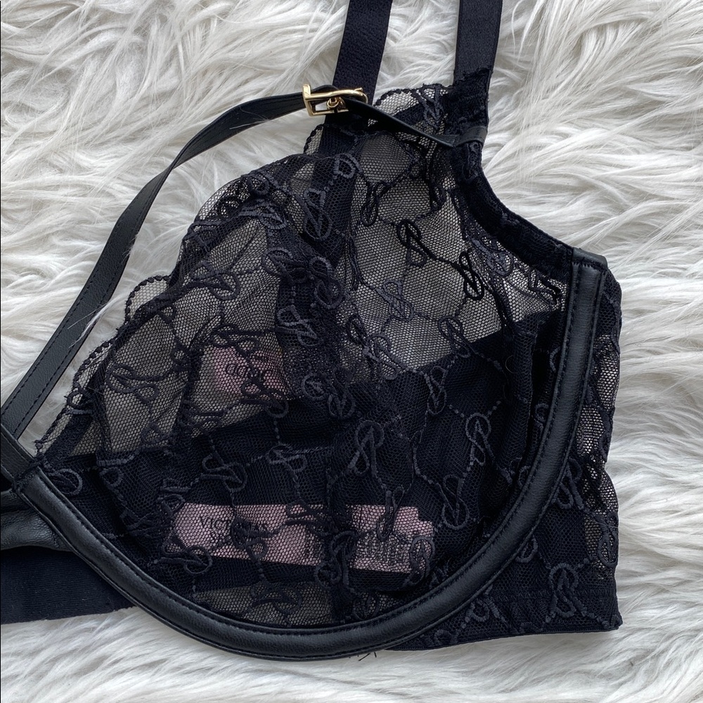 Victoria's Secret | Very Sexy Logo Embroidery Unlined Low Cut Demi Bra - Picture 4 of 10